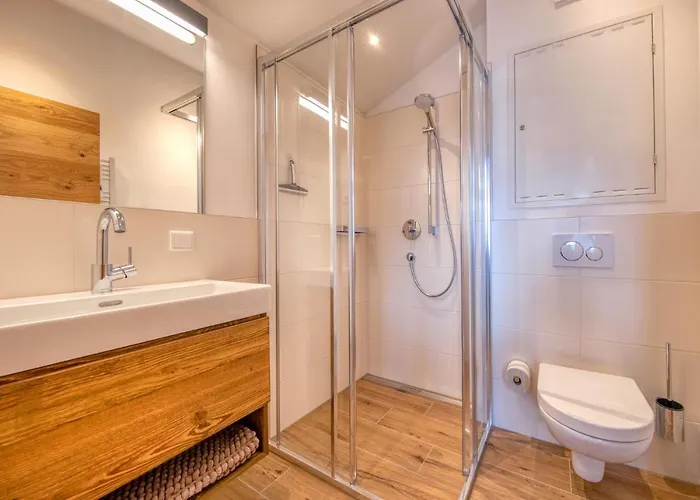 Eagles Nest - By Alpen زيل أم سي