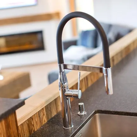 Eagles Nest - By Alpen زيل أم سي